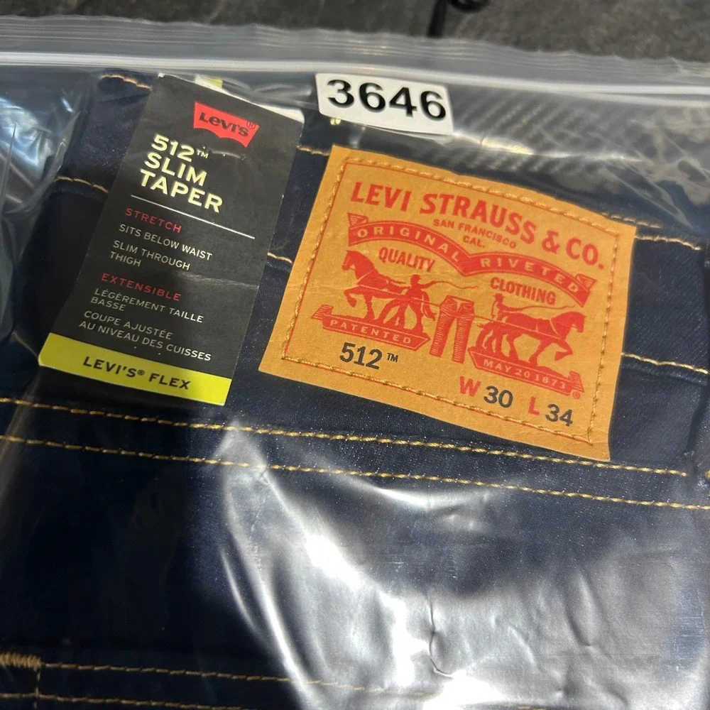 Levis levi 512
